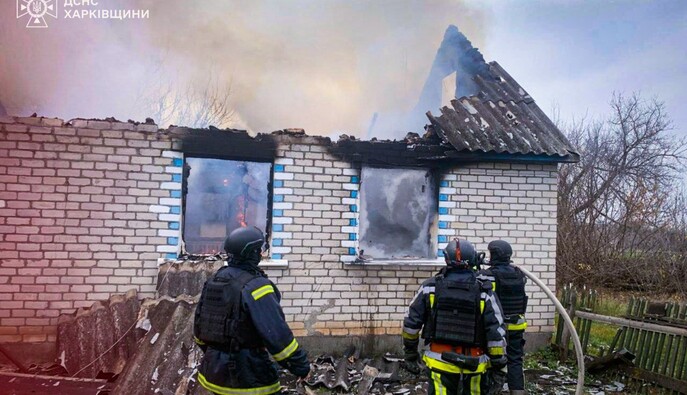 Російський дрон влучив у будинок на Харківщині: загинула жінка