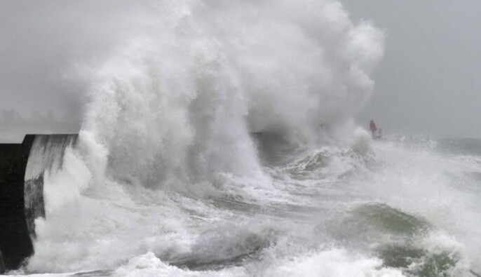 Из-за шторма на Филиппинах эвакуировали почти миллион человек