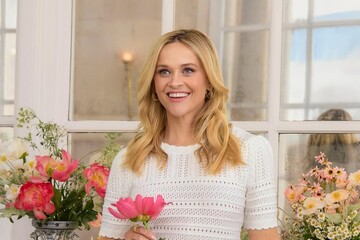 Дебютный роман Риз Уизерспун о российских олигархах вызвал возмущение украинцев