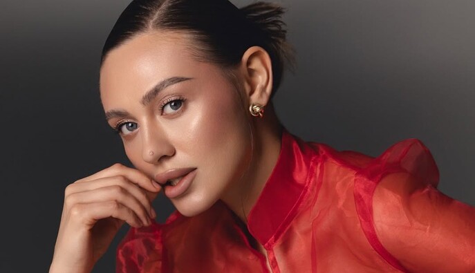 Участница "Холостяка" оскандалилась "шуткой" о свете и получила ответ от ДТЭК