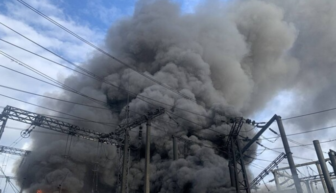 Атаки РФ по Сумам: обстрелы обесточили часть города 