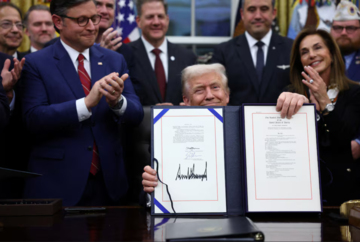 Трамп підписав угоду про відновлення роботи уряду після 43-денного шатдауну