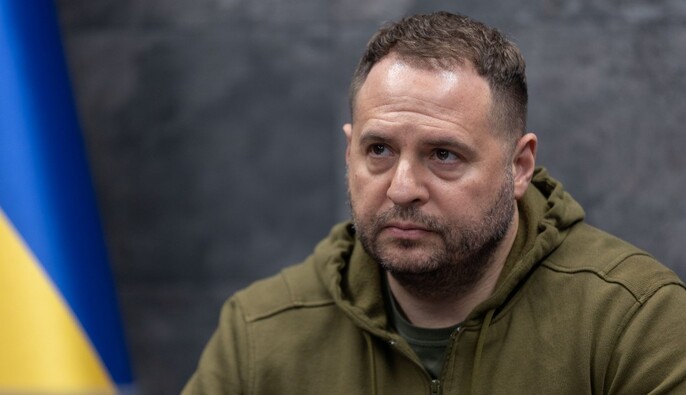 Заява Єрмака про шахрая збіглася з ухвалами по операції "Мідас" – ЗМІ