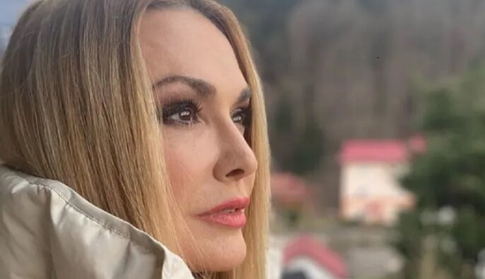 "Помріяли, перезавантажилися": Ольга Сумська відпочила у Карпатах та заспівала хіт Миколи Мозгового