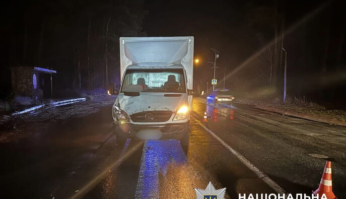 Смертельна ДТП на Київщині: вантажівка збила 49-річну жінку