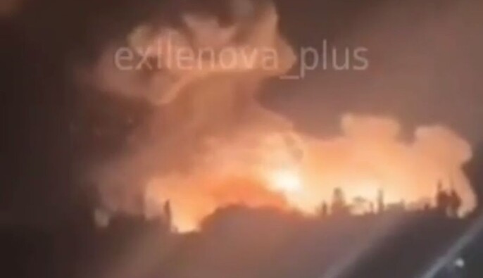 Порт у Новоросійську призупинив експорт нафти після нічної атаки безпілотників — Reuters