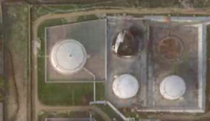 Атака ЗСУ по морському нафтовому терміналу у Феодосії: з'явились супутникові знімки