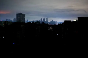 Після атаки на підстанцію в окупованому Донецьку зупинилась Старобешивська ТЕС