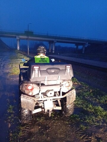 Польша усиливает безопасность: войска терробороны будут патрулировать железные дороги