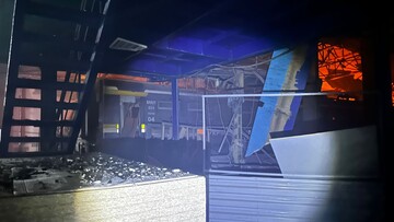 Пригородное депо Днепра подверглось критическим повреждениям десятками БПЛА – Кулеба