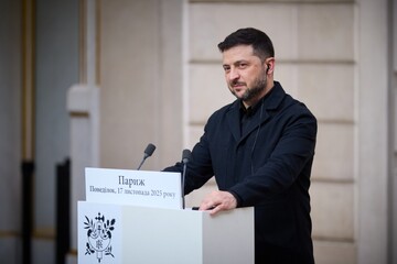 Зеленский анонсировал визиты в Испанию и Турцию