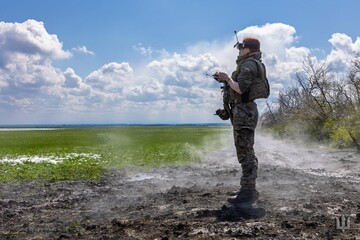 Politico: Масове застосування дронів стерло лінію фронту в Україні та змінило тактику війни