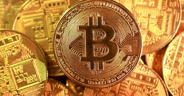 Bitcoin упал ниже 90 тыс. долларов впервые за семь месяцев