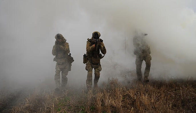 Россия штурмует Покровск малыми группами и управляемыми авиабомбами: военный эксперт рассказал о ситуации