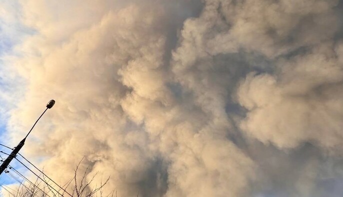 У Львові горить склад шин після російського ракетного удару: у міськраді розповіли, чи є небезпека