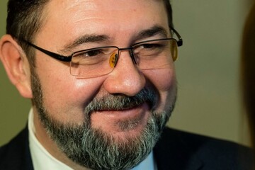 Окремі депутати "Слуги Народу" закликали сформувати нову коаліцію та уряд