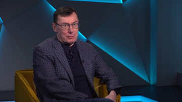 "Коррупция съела опоры государства": Юрий Луценко о государственной мафии, войне, революции и делах Майдана