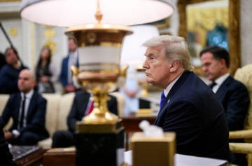 Трамп одобрил 28-пунктный план мира между Россией и Украиной – NBC News