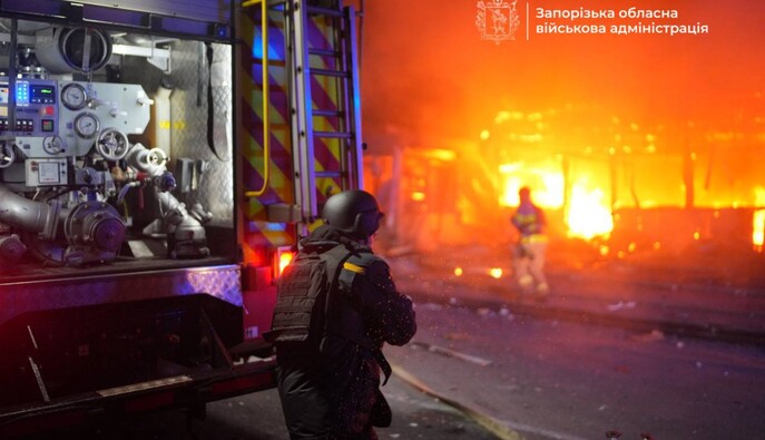 Атака РФ на Запоріжжя: пошкоджено щонайменше п’ять багатоповерхівок, є загиблі та поранені