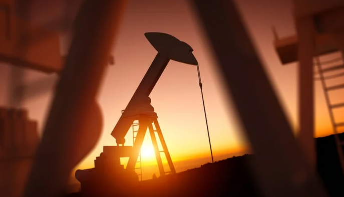 Цены на нефть упали более чем на 2% на фоне переговоров США о мире между Россией и Украиной