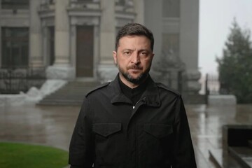 Зеленский обратился к украинцам: вспомнил о мирном плане и призвал прекратить "политические игрища"