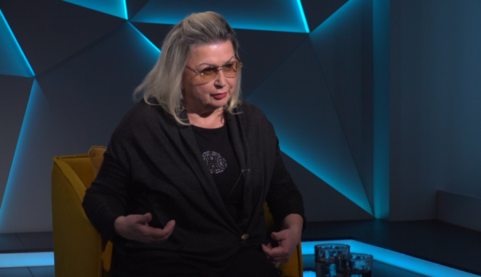 Лариса Ившина: Кучма переписывает историю своего президентства, несмотря на 