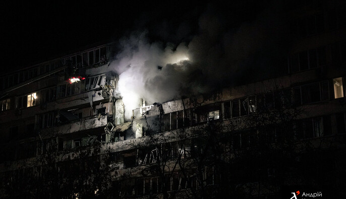 У Києві внаслідок обстрілів обмежили подачу тепла