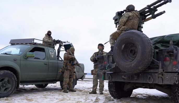 Силы ПВО за ночь обезвредили 438 российских дронов и 14 ракет