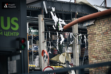 Росіяни завдали удару по логістичному центру у Південній Борщагівці: деталі