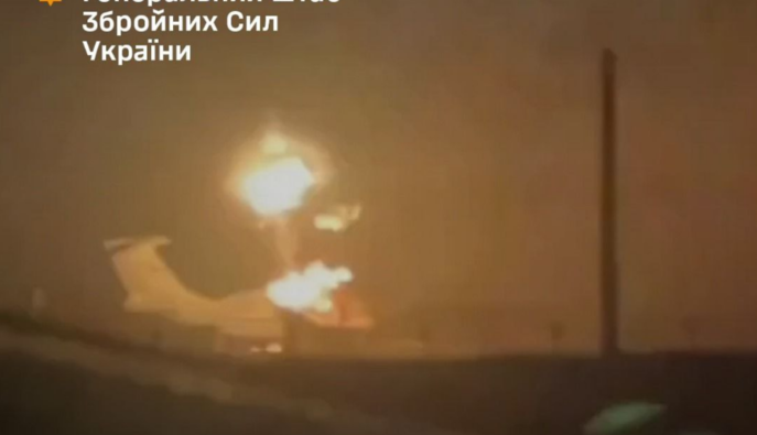 ВСУ атаковали авиазавод, НПЗ и нефтетерминал в РФ – применили «Нептуны» и реактивные дроны