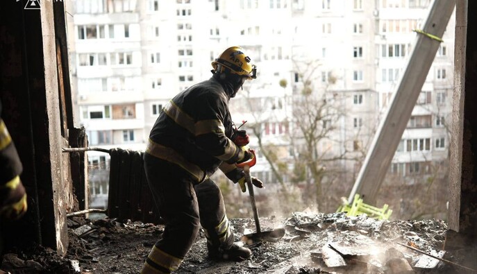 Клименко: Під завалами в Києві може залишатися людина – тривають пошуки