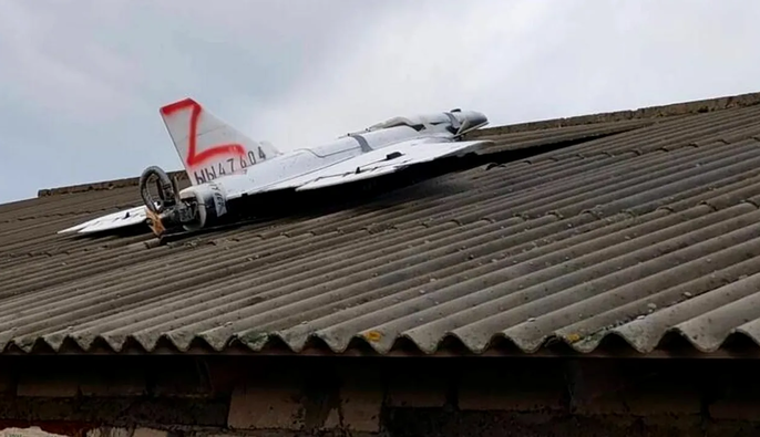 В Молдове беспилотник утром упал на дом в деревне: полиция проводит расследование