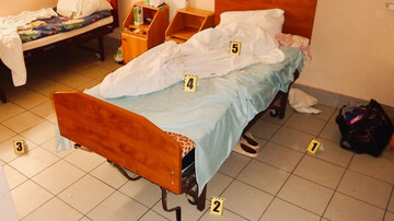 В больнице в Прикарпатье пациент ранил человека из оружия: следователи объявили о подозрении