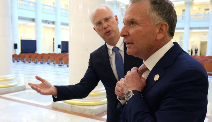 Виткофф советовал Ушакову, как представить Трампу мирные предложения России – Bloomberg