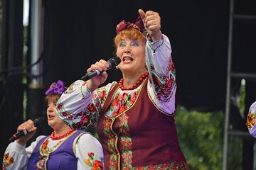 "Это перевернутая страница": солистка группы "Лісапетний батальйон" Фаллион рассказала, о чем жалеет в жизни