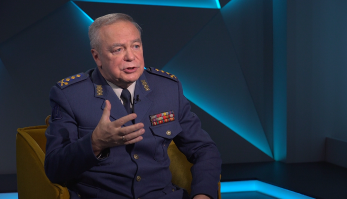 "Трамп став у шеренгу з Путіним": генерал Романенко про мирний план США, ОТРК "Сапсан" та подальшу боротьбу України