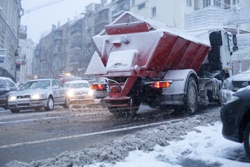 У столиці завершили підготовку до зими: "Київавтодор" розповів деталі