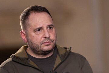 Єрмак відреагував на проведення у нього обшуків