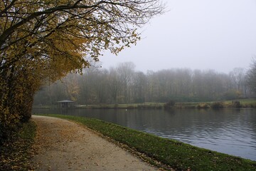 Погода будет определять антициклон: какими будут последние дни осени