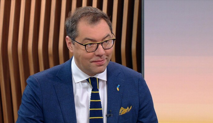 Украинский посол в Германии просит политиков не критиковать американский 