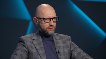 "Корупція завжди була і є – питання в боротьбі": Яценюк про плівки Міндіча, проєкт "Стіна", війну, Трампа та Зеленського