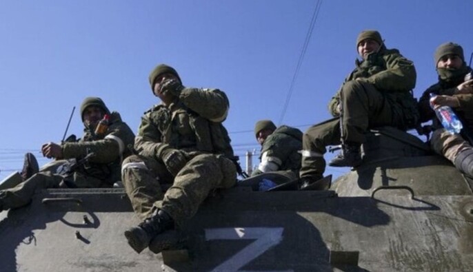 The Telegraph: Российских солдат бросают на фронт без шлемов и брони