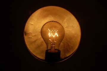 "Укрэнерго" обнародовало графики отключений света на 1 декабря