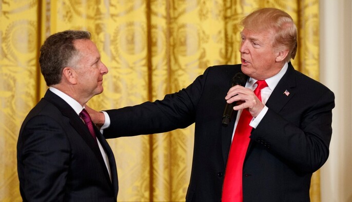 Трамп больше заинтересован в бизнес-сделках с Россией, чем в завершении войны — политический обозреватель