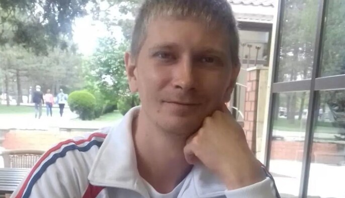 Російському медику 