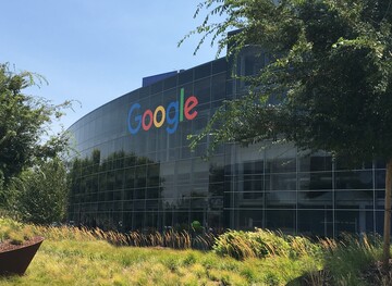 Google опублікував список найпопулярніших запитів в Україні: на першому місці вдруге "графік відключень"