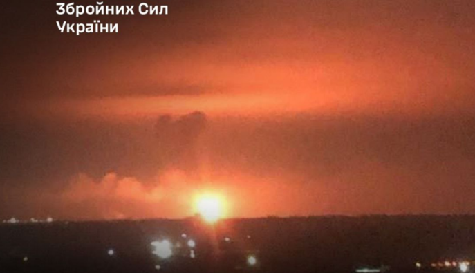 Генштаб подтвердил удар по Темрюкскому морскому порту и Сызранскому НПЗ