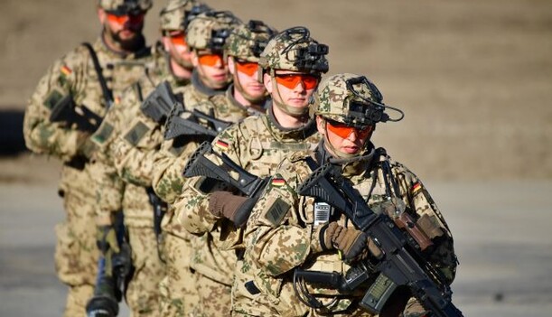 Бундестаг проголосовал за обновление правил военной службы