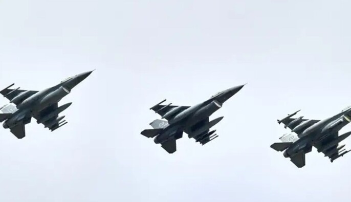 НАТО підіймало винищувачі в небо під час російської атаки по Україні — Daily Mail