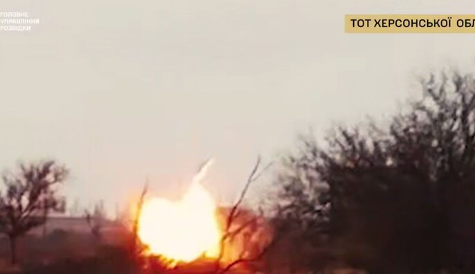 В Херсонской области ГУР и Движение сопротивления ликвидировали двух российских окупантов и уничтожили их авто